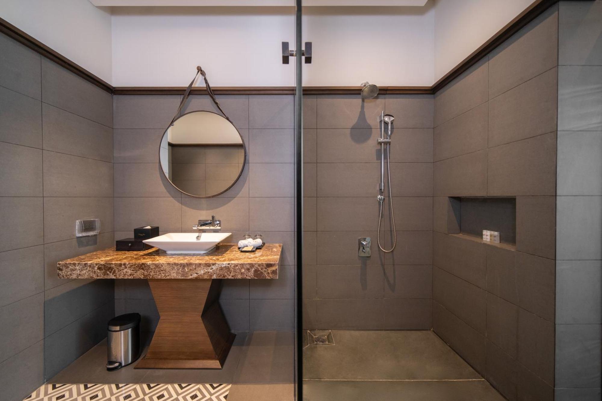 Senna Khách sạn 5*